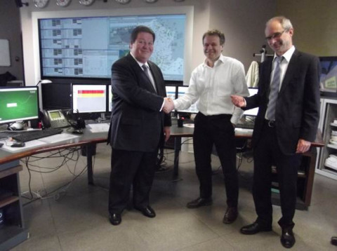 Signature of the partnership agreement, on March 26, 2014. From left to right: Eric Daubourg, COO, ESI France; Thierry Muller, CEO, EDF EN Services; Marc Rousset, Energy Account Manager, ESI France.